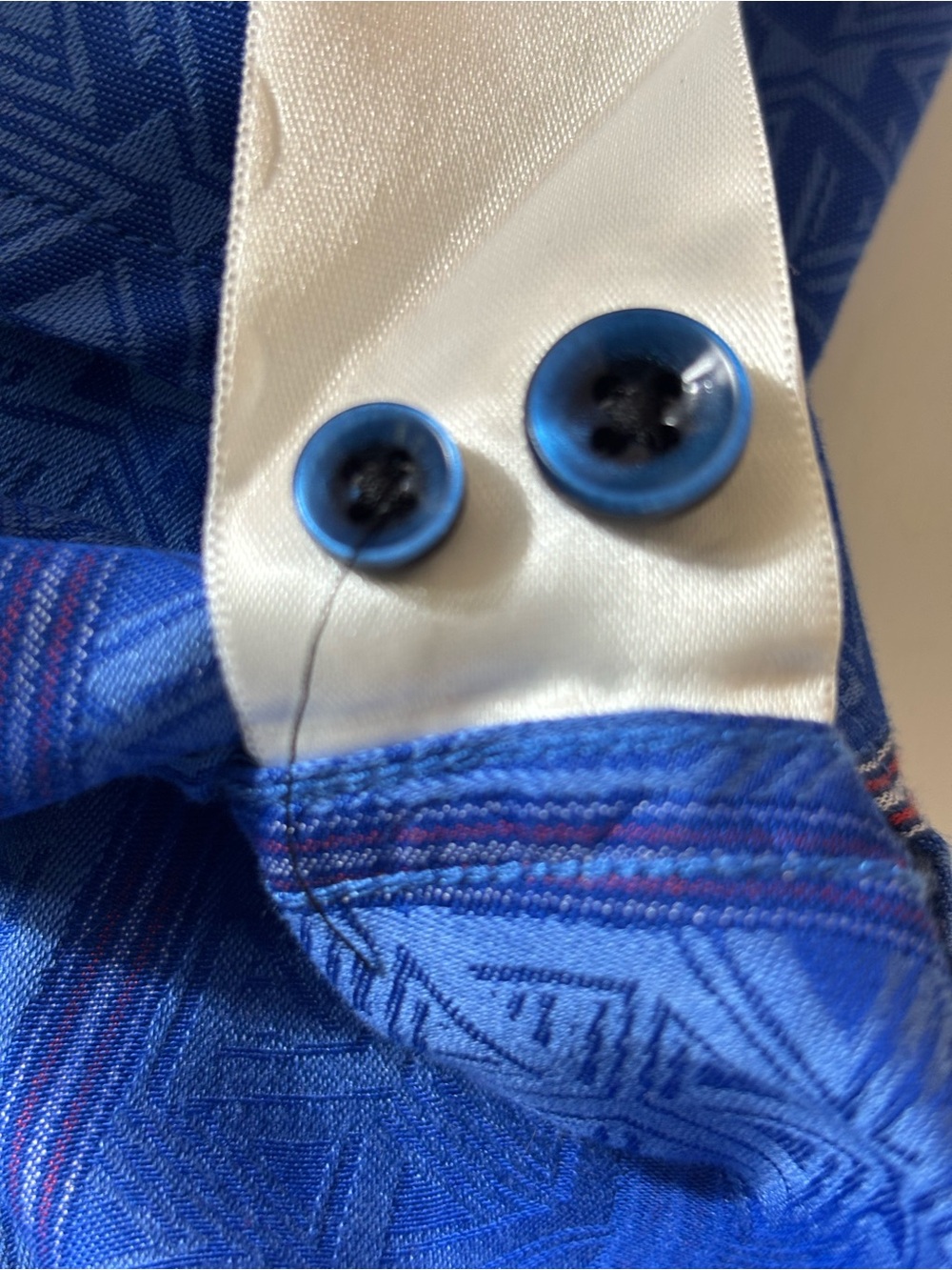 Robert Graham Men's Long-Sleeve Button-Up Classic Fit Shirt Striped Blue NWOT XL - Picture 10 of 16